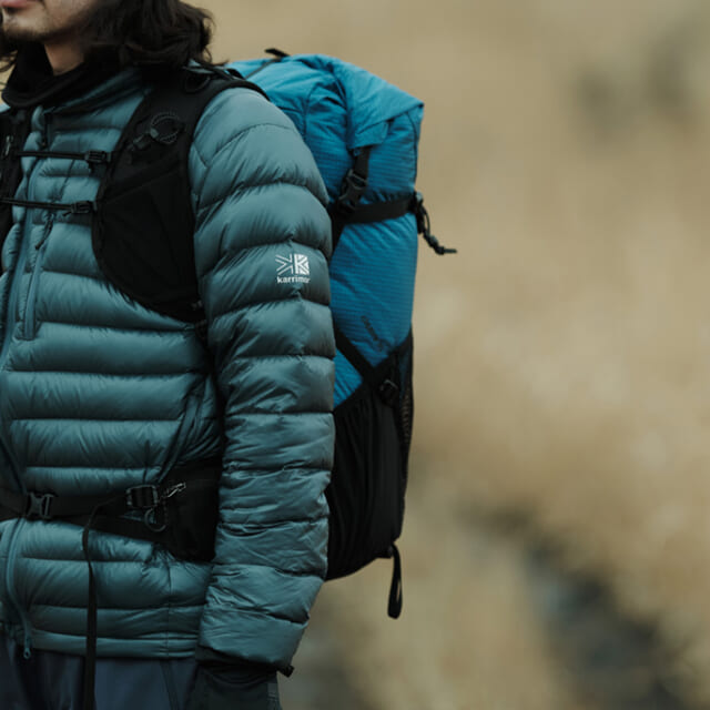 カリマーの新作ダウンジャケットが続々登場。機能美斜めジップ採用の