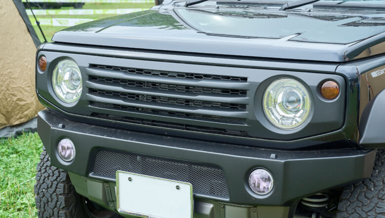 【’23 JIMNY SIERRA JB74】長距離も林間も走り抜ける、アウトドアカスタムが◎。