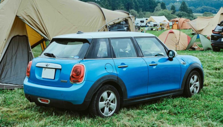 【’15 MINI MINI】フィールドへのドライブも楽しめる大きなミニカー。