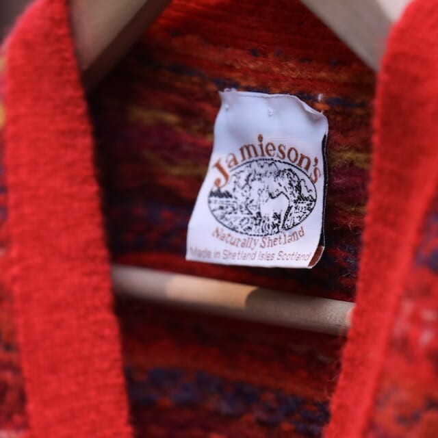 ジャミーソンズの格上フェアアイル柄カーデに、「ロフトマン1981