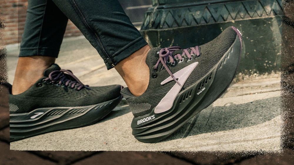 美品 ブルックス グリセリンマックス 28cm Brooks ランニングシューズ 美品 ブルックス グリセリンマックス 28cm Brooks ランニングシューズ