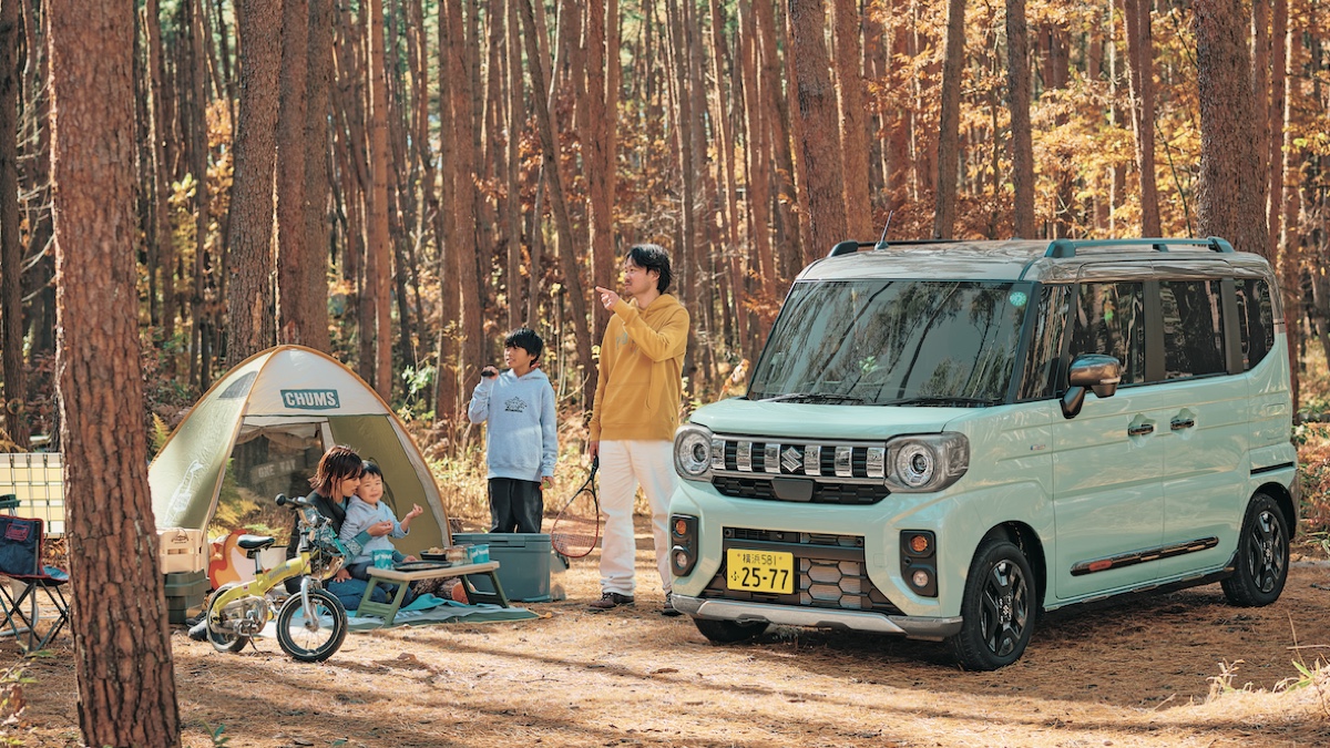デイリーにアウトドアを味わえる、スズキの軽SUV「スペーシア ギア」で