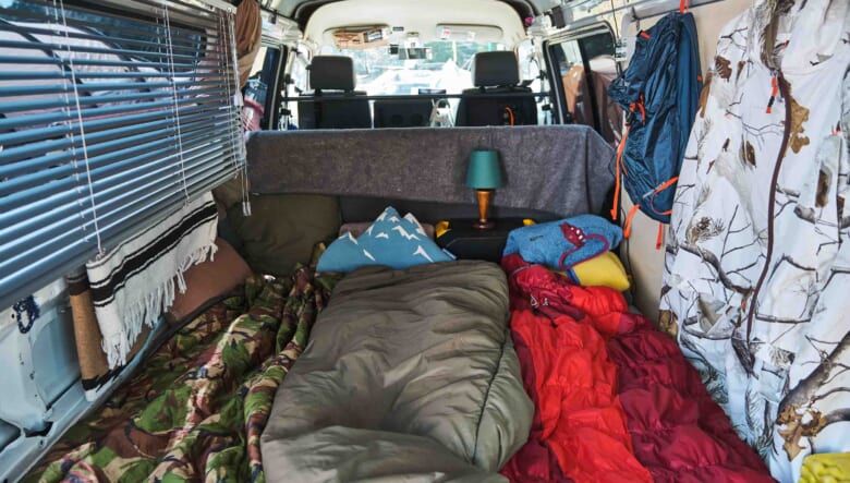 【’10 MITSUBISHI DELICA CARGO】広く使えるカーゴモデルをバンライフ仕様にアレンジ。