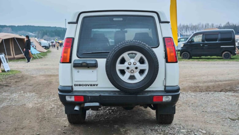 【’03 LAND ROVER DISCOVERY 2】街乗りでもフィールドでもちょうどいいサイズが魅力。