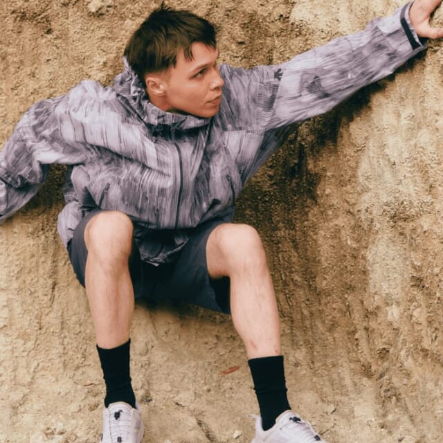 デサント オルテライン エイティワン から新シリーズ登場。山と都市の