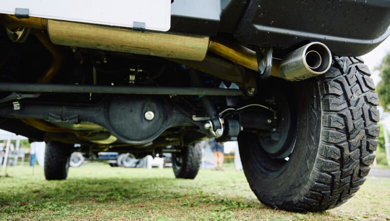 【’22 JIMNY JB74】パワー重視のシエラながら、レトロスタイルな仕上がり。