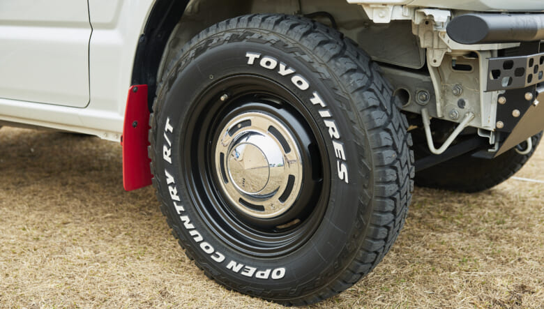 【’22 JIMNY JB64】JA22をオマージュした、レトロなフェイスが好み。