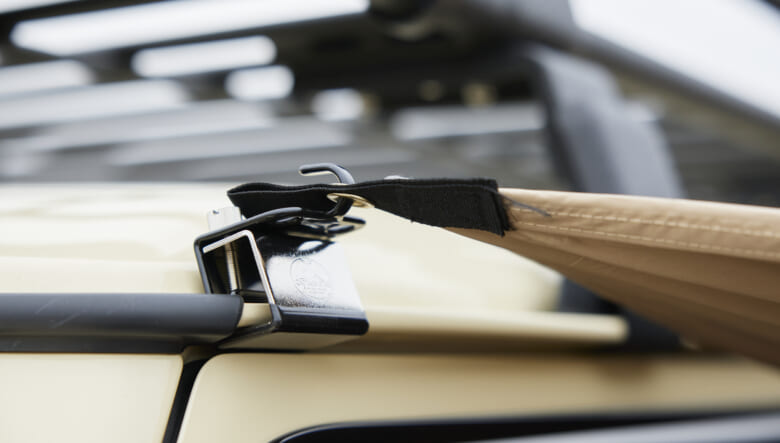 【’23 JIMNY JB64】キャンプがより楽しくなるレトロ風なエクステリア。