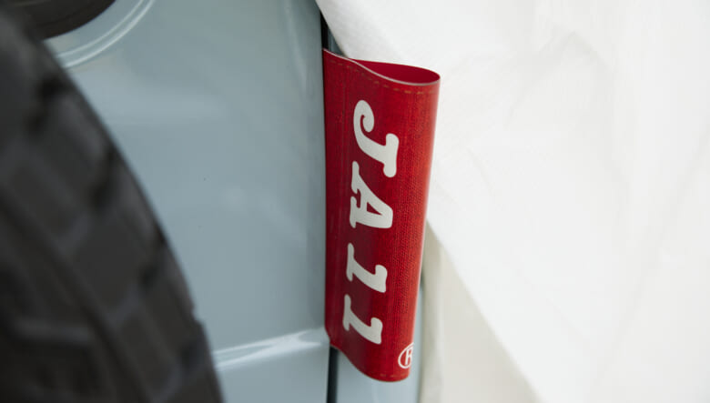 【’95 JIMNY JA11】随所に仕込むシルバーで、クラシックな仕上がりに。