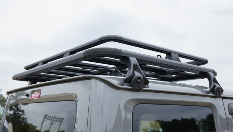 【’23 JIMNY JB64】サイドも正面もぬかりなし！細部パーツにこだわりあり。