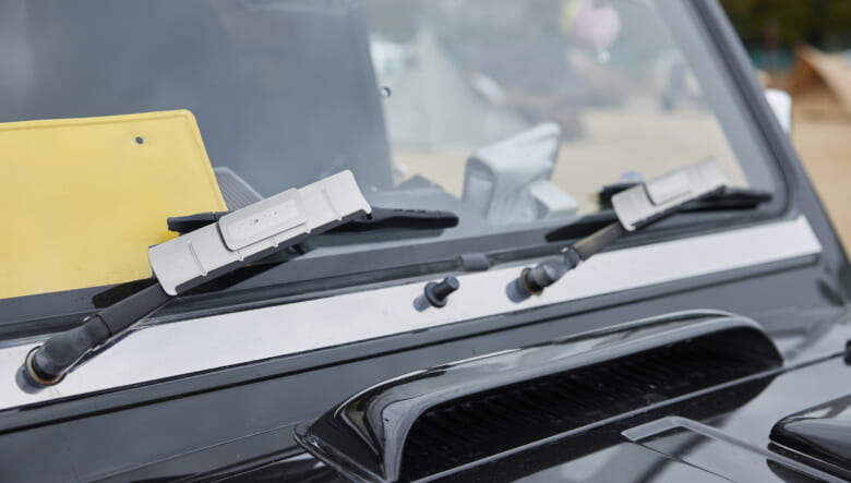 【’92 JIMNY JA11】父親と合作した愛車は、イカついウイングが主役。