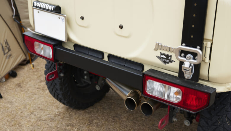 【’19 JIMNY JB64】シンプルなフロントが、迫力ある足元を強調!!