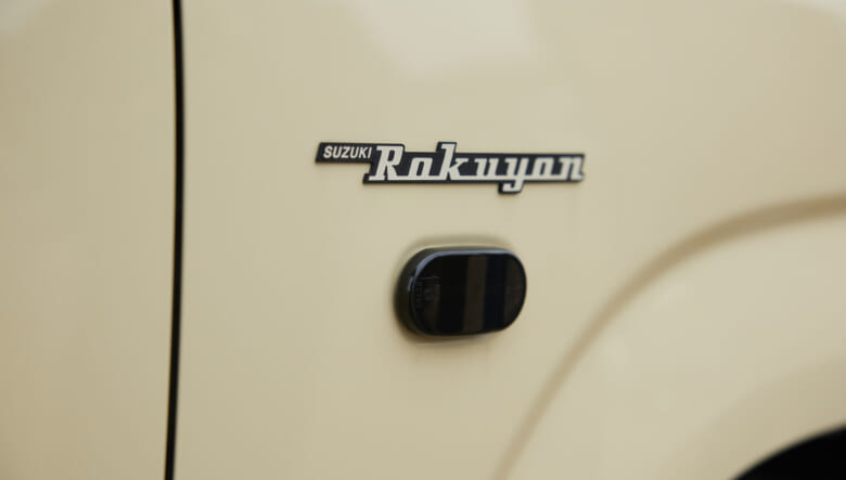 【’19 JIMNY JB64】シンプルなフロントが、迫力ある足元を強調!!