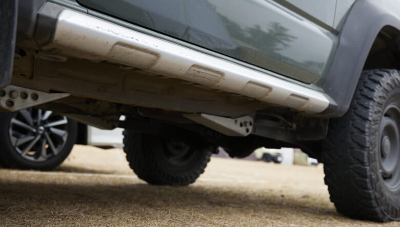 【’18 JIMNY SIERRA JB74】リノ入りカモフラ柄で、マイルドアドベンチャー。