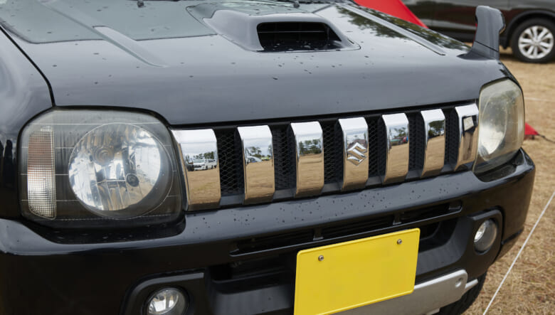 【’11 JIMNY JB23】フル装備の上位モデルを、走りも楽しめるMT車で。