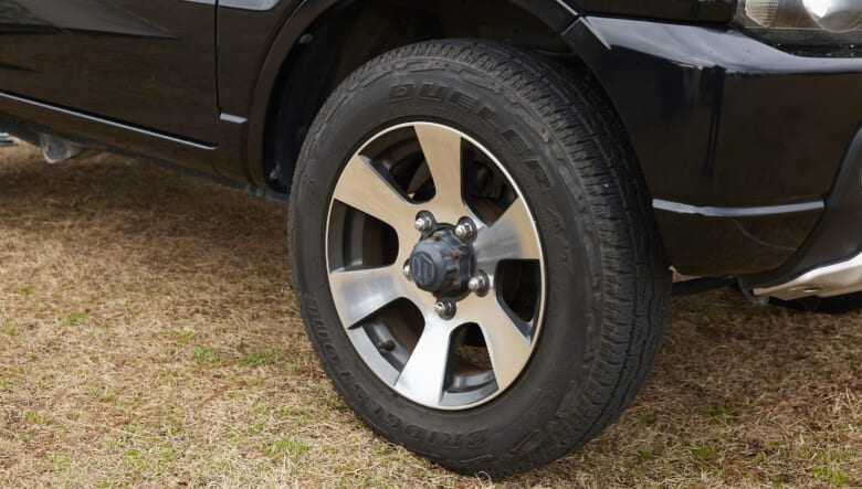 【’11 JIMNY JB23】フル装備の上位モデルを、走りも楽しめるMT車で。