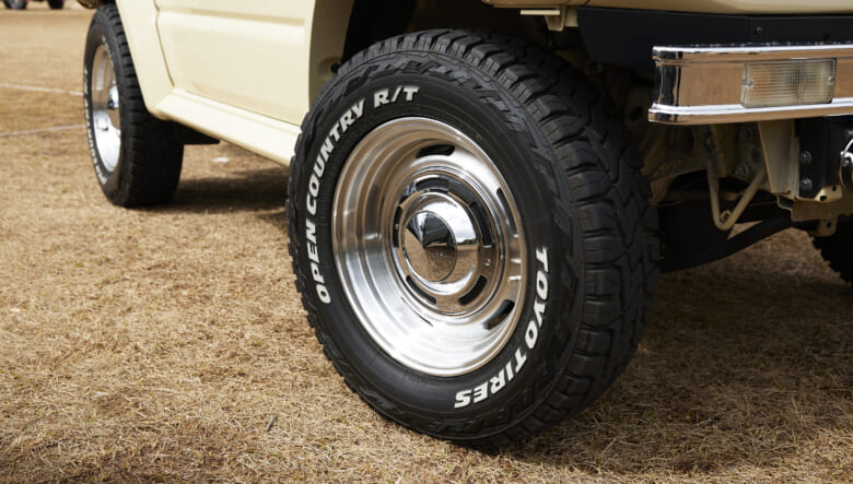 【’22 JIMNY SIERRA JB74】古きよき時代を彷彿させる、素朴なアメリカンテイスト。