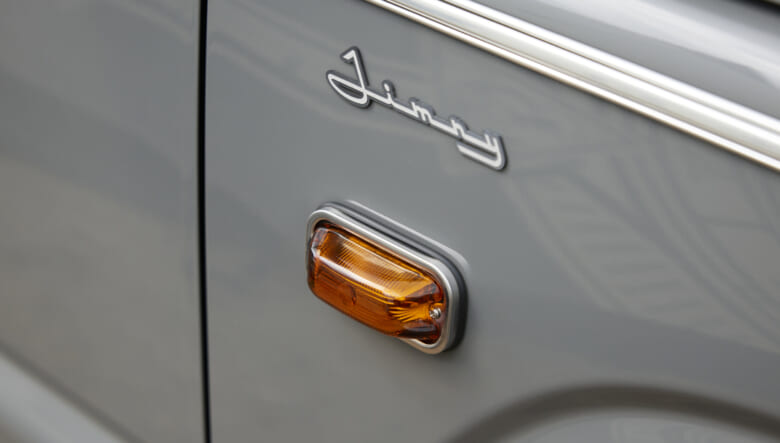 【’22 JIMNY JB64】DIYのステッカーを多用し、USAクラシックを目指す。