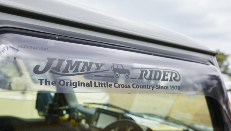 【’22 JIMNY JB64】DIYのステッカーを多用し、USAクラシックを目指す。