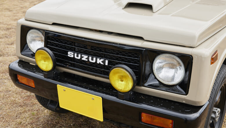 【’95 JIMNY JA11】高級感を醸す、こだわりのボディカラーがポイント。