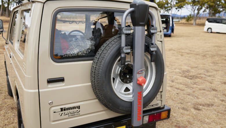 【’95 JIMNY JA11】高級感を醸す、こだわりのボディカラーがポイント。