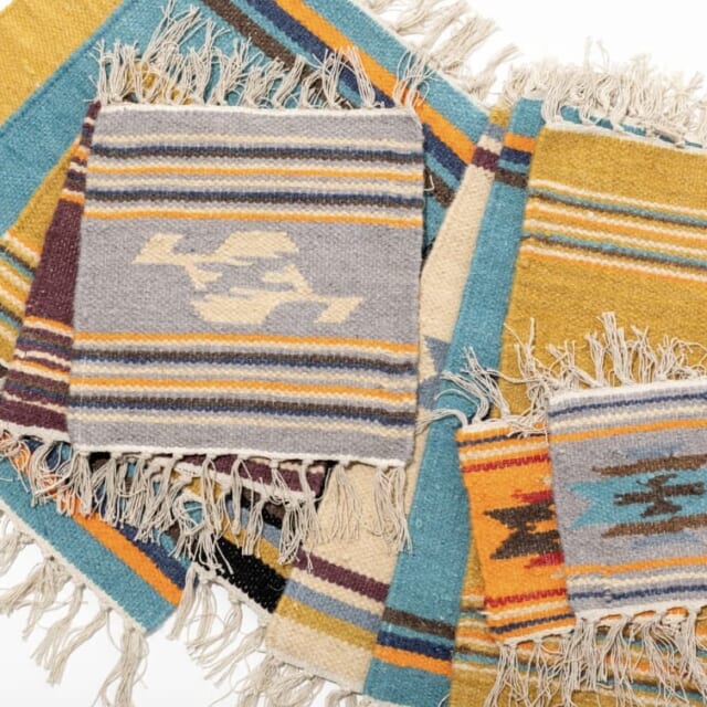 オレゴニアンキャンパー発、アリゾナスウォールのラグシリーズで個性