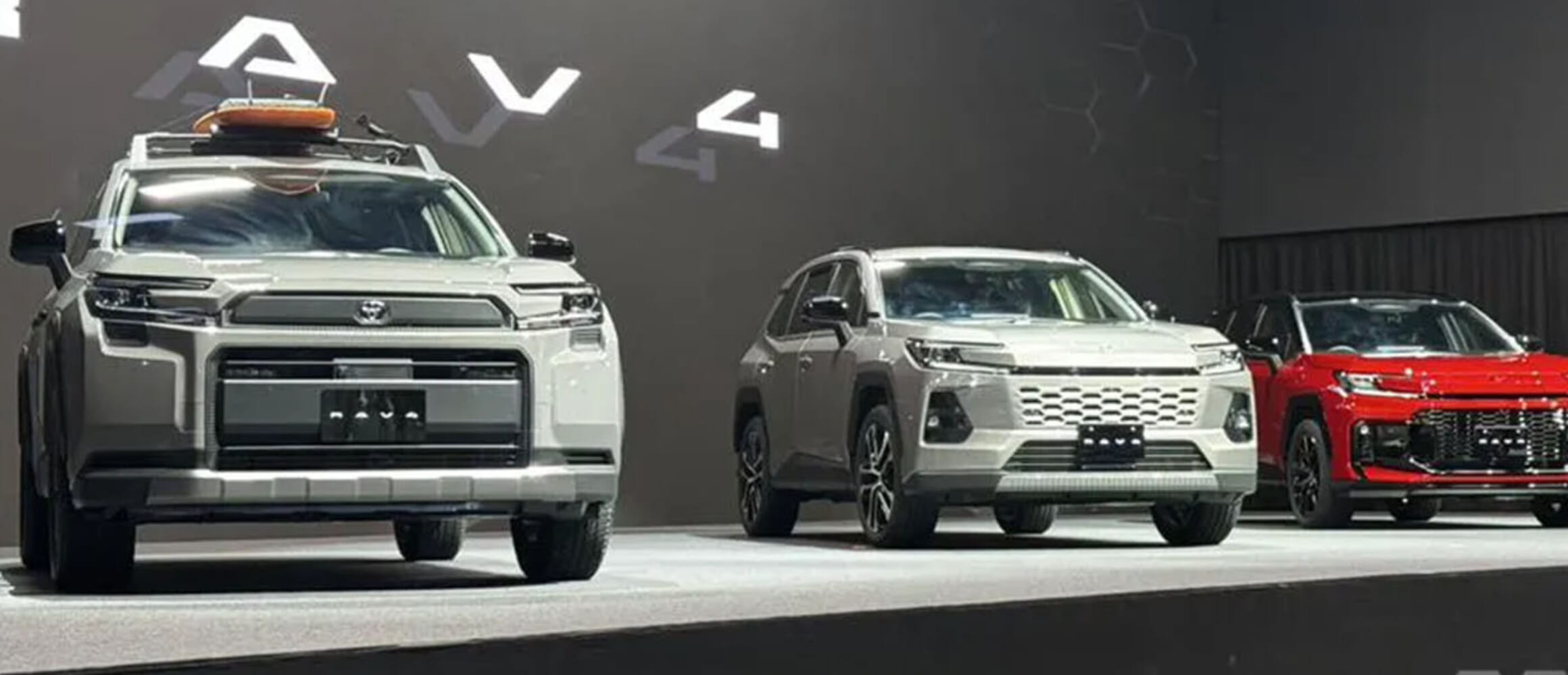 6代目となるトヨタの新型RAV4がワールドプレミアで公開。アウトドア