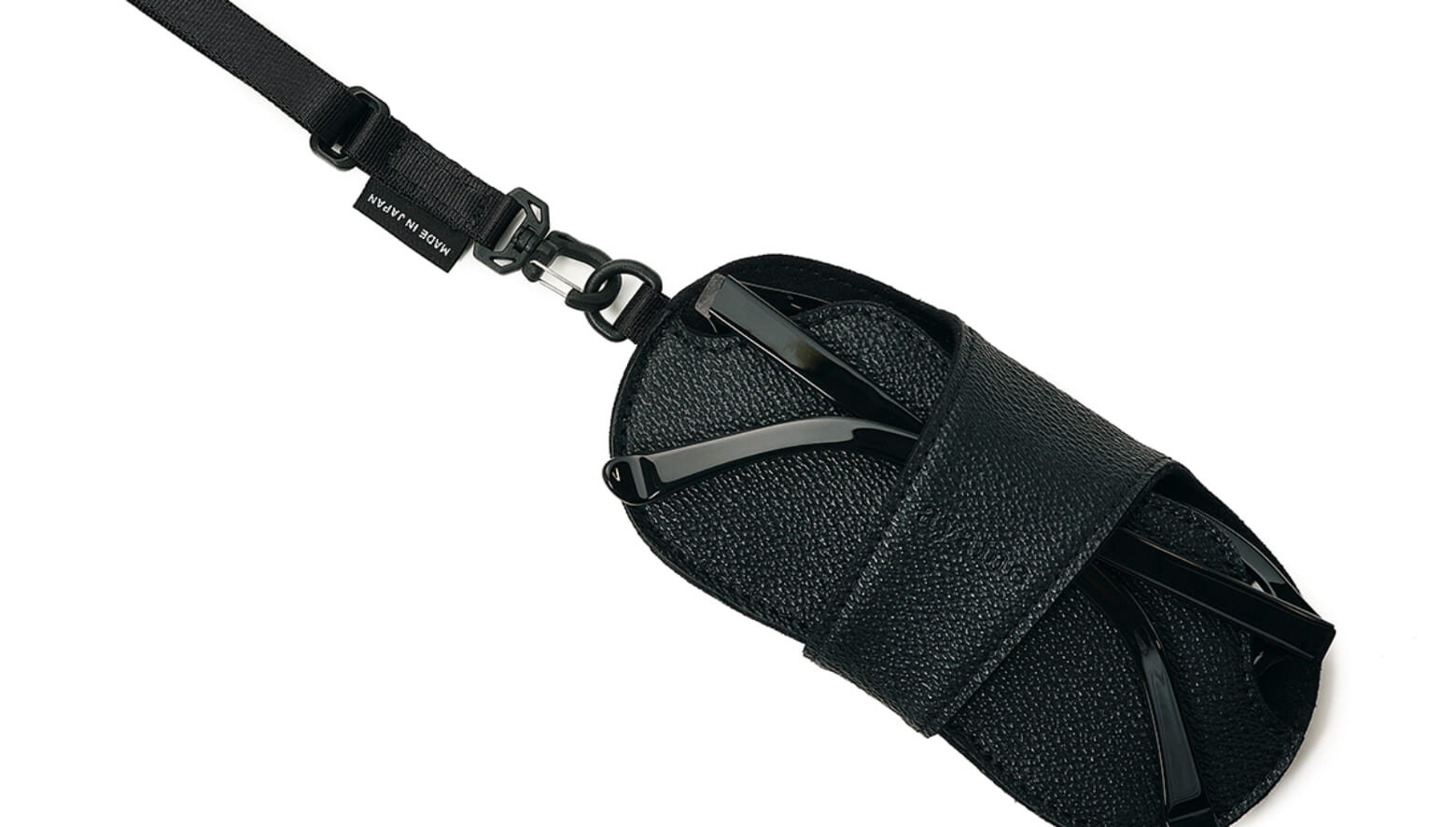 アヤメ」と「ラミダス」がコラボ！こだわり満載のグラスケースが