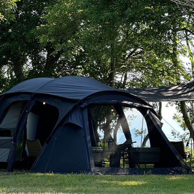 ビジョンピークスの人気 2ルームテントに、オールブラックの限定モデル