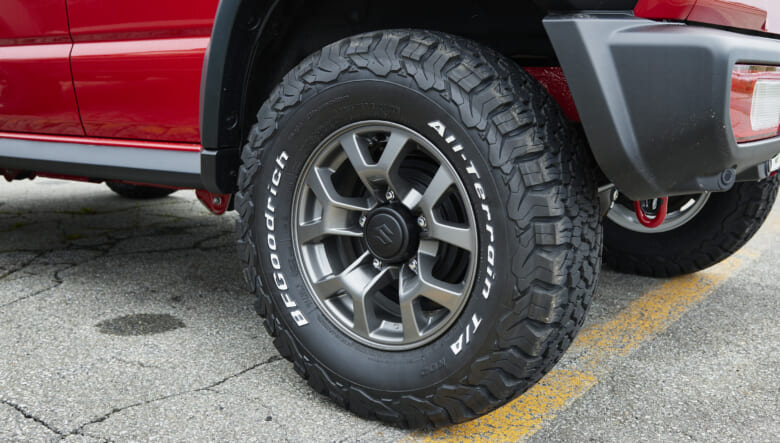 【’25 JIMNY NOMADE JC74】使い勝手も走りも大満足！話題の5ドア・ノマドで参戦。