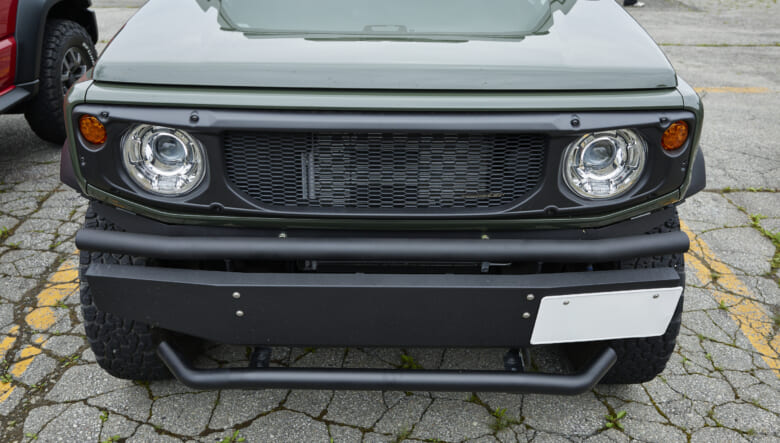 【’23 JIMNY SIERRA JB74】小物選びで雰囲気アップ！ちょいミリタリーテイスト。