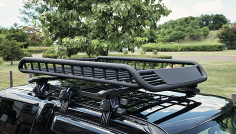 コンパクトなルーフバスケットは、ツールズアイランドのR06。