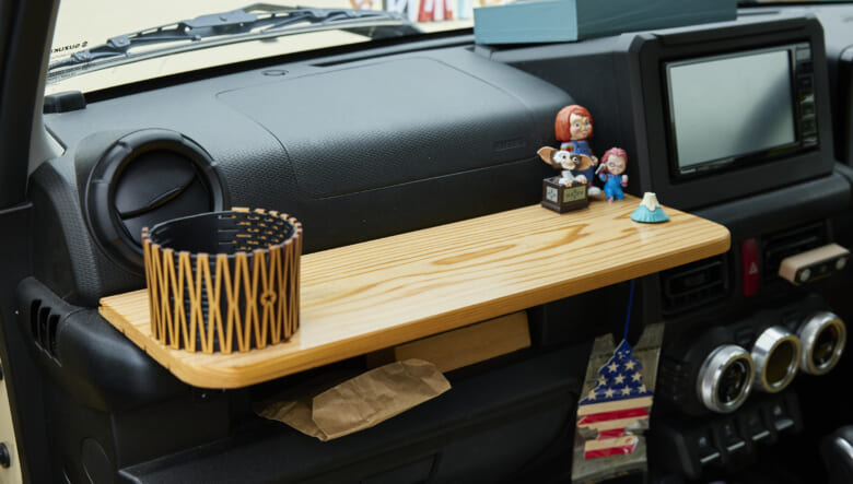 【’20 JIMNY JB64】家族が楽しく乗れるよう、ちょいレトロにカスタム。