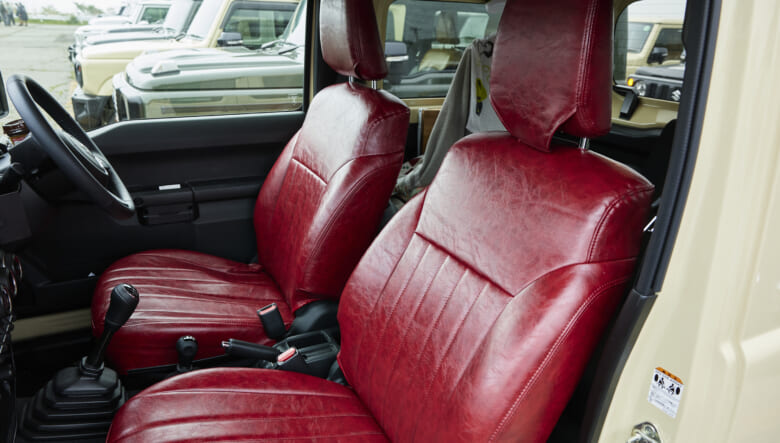 【’24 JIMNY JB64】古着好きが反映された、オールドスクールスタイル。