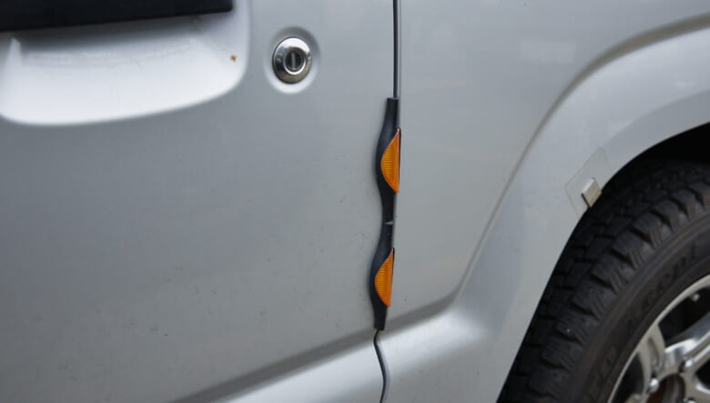 【’19 JIMNY JB64】2インチローダウンで、アメ車テイストを演出。