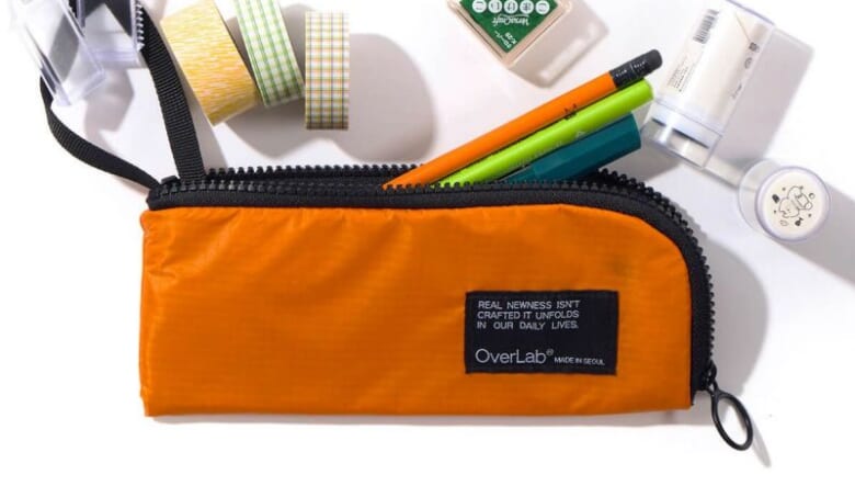 テントやヨットの生地が身近なアイテムに転生！　韓国発ブランド「オーバーラボ」が上手にアップサイクル。