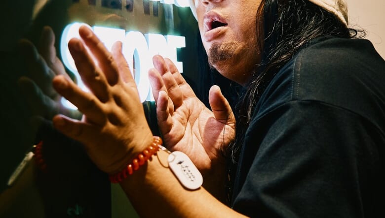 サウナの伝道師『サウナ田ヒロユキ』氏とフリークスストアがタッグを結成！　館内着やハットなどが目白押し。