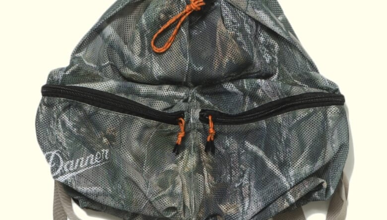 残暑も快適&オシャレに過ごせる、ダナーの新作メッシュバッグシリーズにフォーカス！