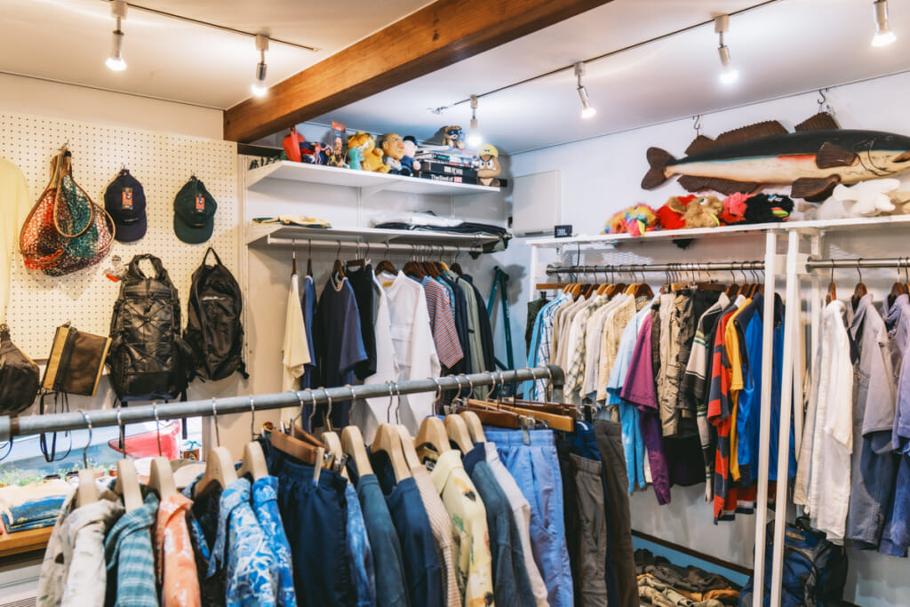 Color at Against (カラアゲ)