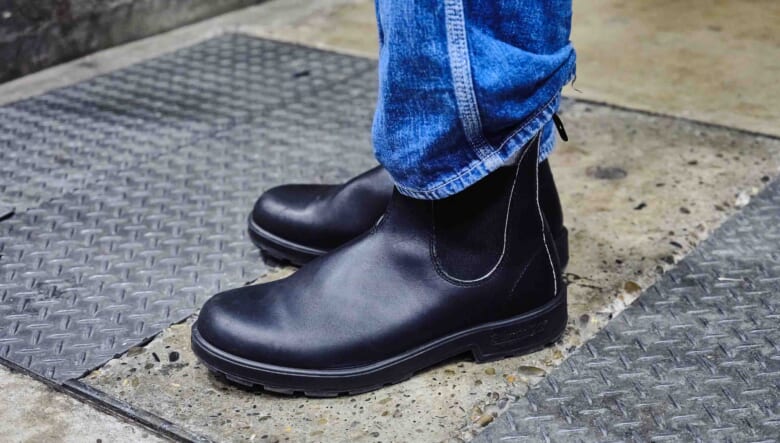 バンドTと小物使いで音楽好きをアピール。-TOKYO OUTDOOR SHOW 2025-