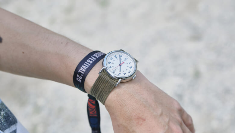 王道スポーティなボトムス選びが◎。-FUJI ROCK FESTIVAL ’25-