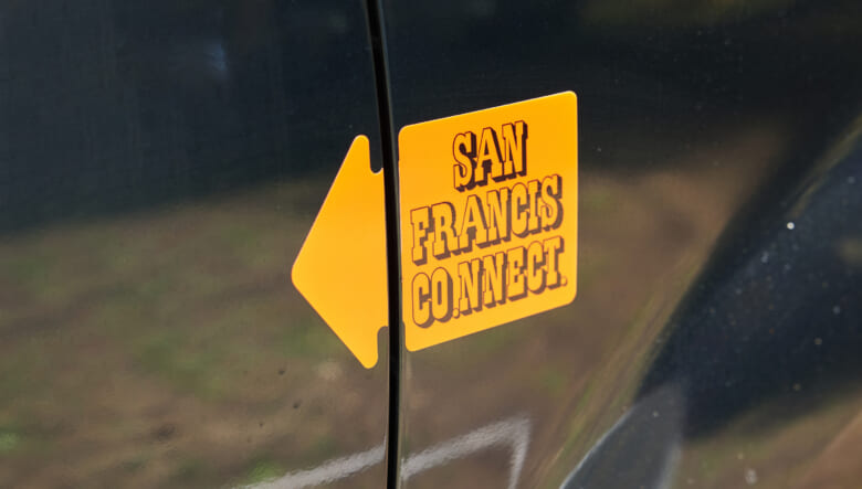 【’08 MITSUBISHI DELICA D:5】唯一無二なミニバンはフェイスデザインが◎。