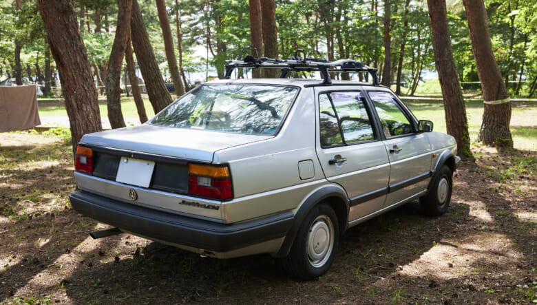 【’91 VOLKSWAGEN JETTA】14万kmを走り抜けた、ノスタルジックなセダン。