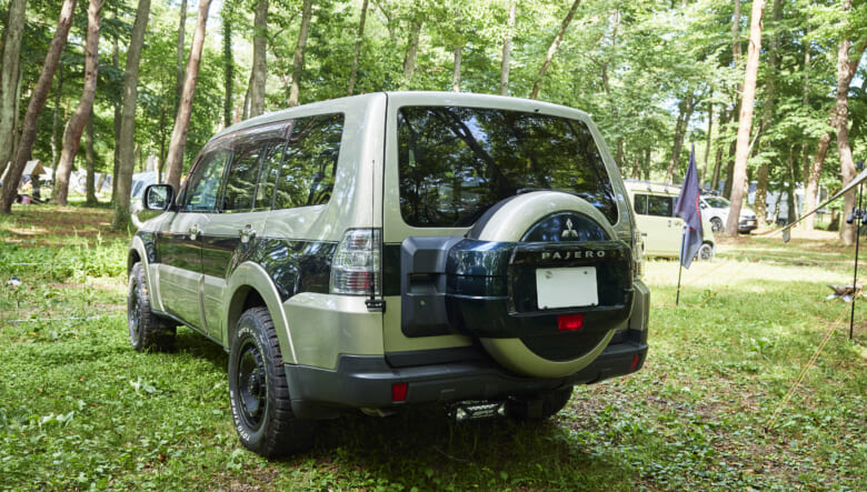 【’06 MITSUBISHI PAJERO EXCEED】こだわりのモデルセレクト、無線機の車載にも注目。