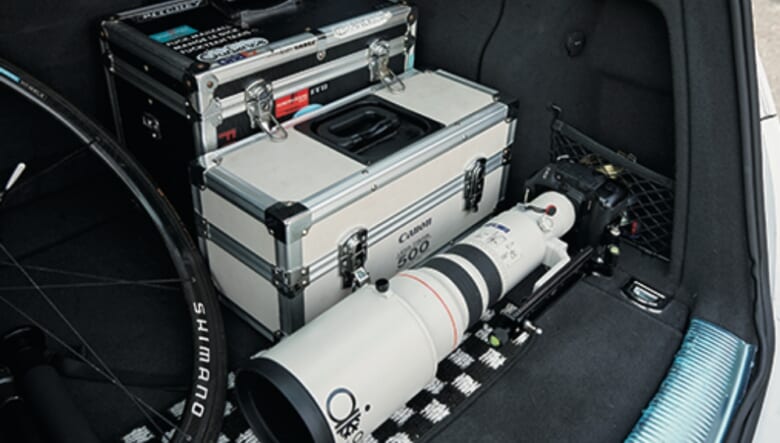 写真が趣味の関口さん。所属するティーサーブの広報写真などを撮影することもあるそう。最近は山に出かけて野鳥撮影を楽しんでいる。