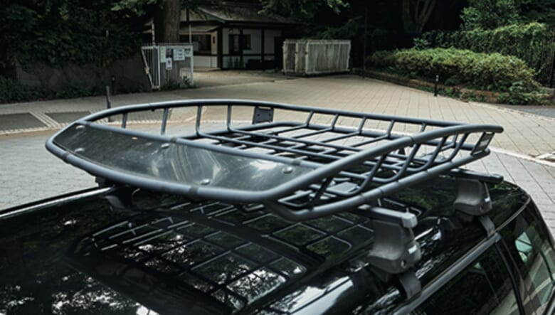 スーリーのルーフバスケットはキャニオンXT。