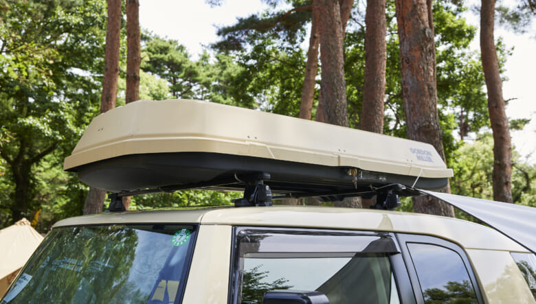 【’17 TOYOTA FJ CRUISER】特別仕様のボディカラーが、キャンプ欲を引き立てる。