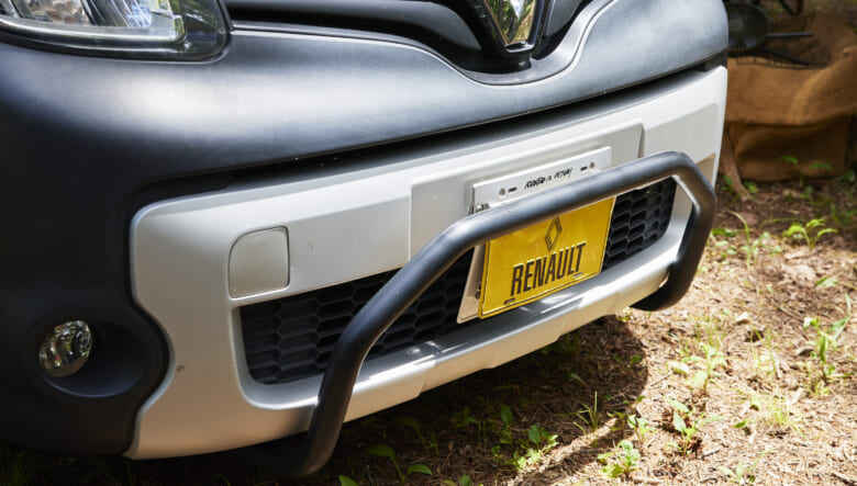 【’19 RENAULT KANGOO Evasion】ワンポイントカスタムで、外遊びをより快適に。