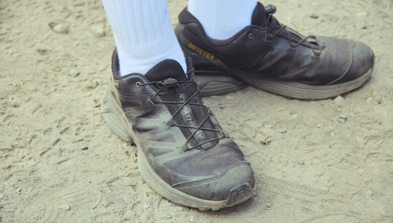 柄シャツ投入でリゾート気分演出。-FUJI ROCK FESTIVAL ’25-