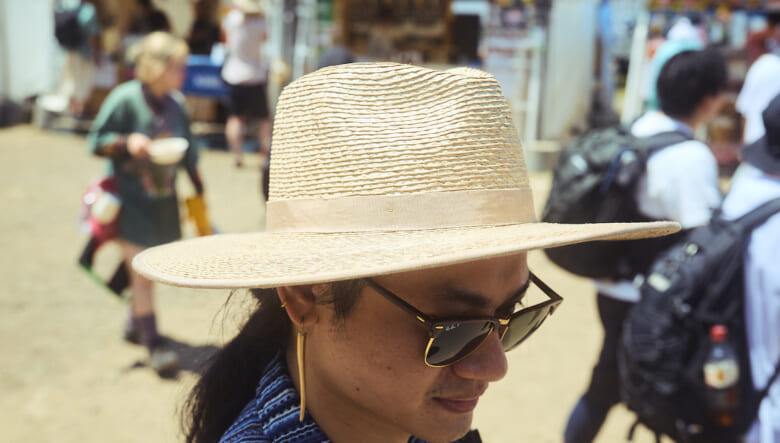 ゆるシルエットを巧みに着こなす。-FUJI ROCK FESTIVAL ’25-